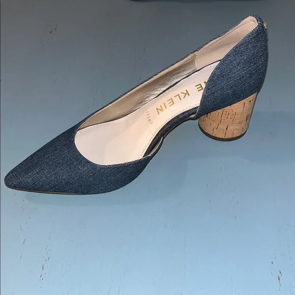 Anne Klein Iflex Women’s 8.5 Pointy Toe Denim Blue Cork Heels - Picture 3 of 10